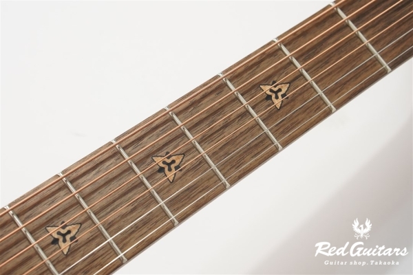 1687GT-8 Adamas I - Reverse Blue Burst